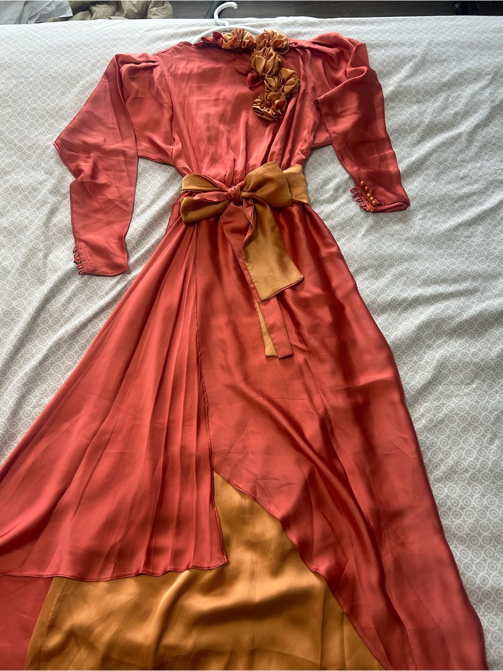 Gorgeous Hand-Sewn Two-Tone  Maxi Dress with Detachable Belt